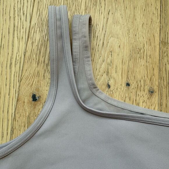 Alo Yoga Airlift Excite One Shoulder Double Strap Sport Bra Dusk Purple Size XS - Picture 4 of 10